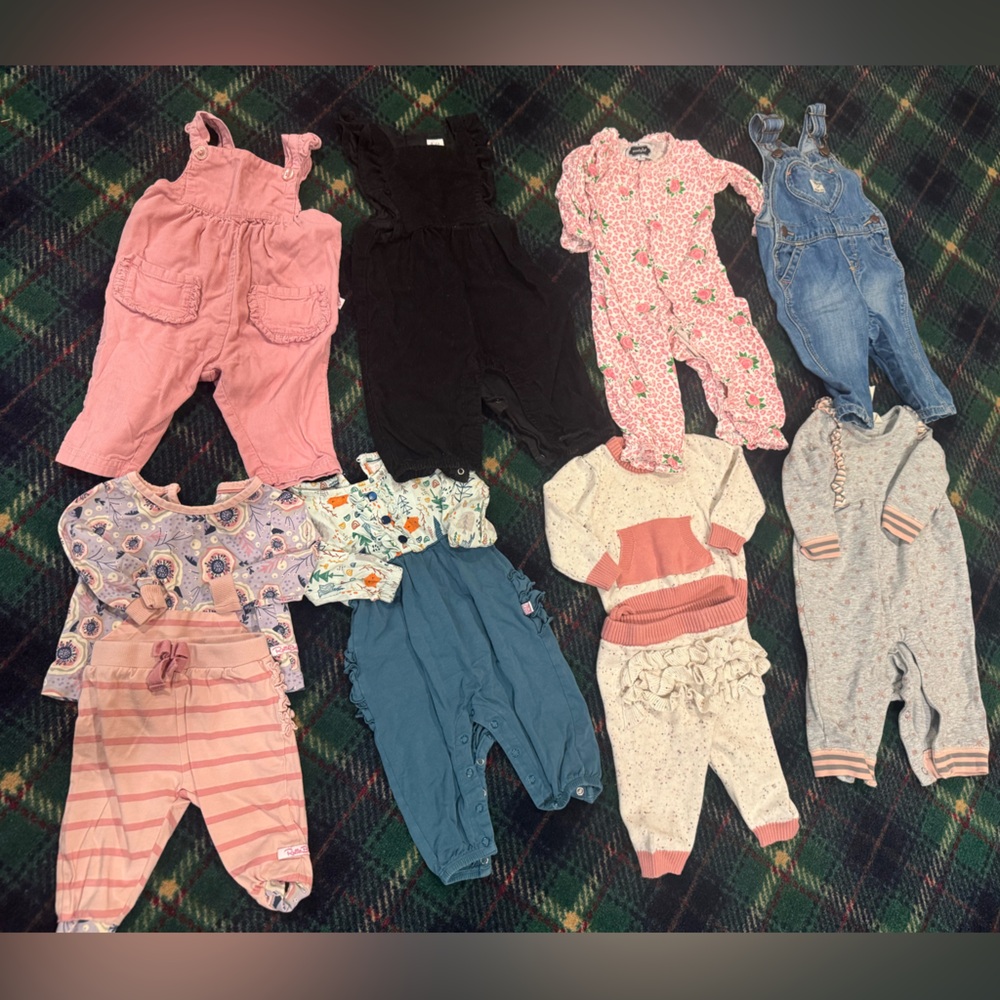 Lot of 3-6 month fall/winter outfits!